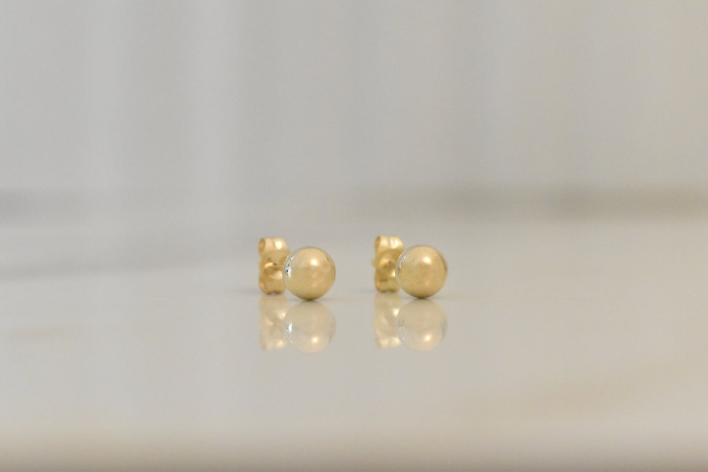 14k Gold Ball Earrings