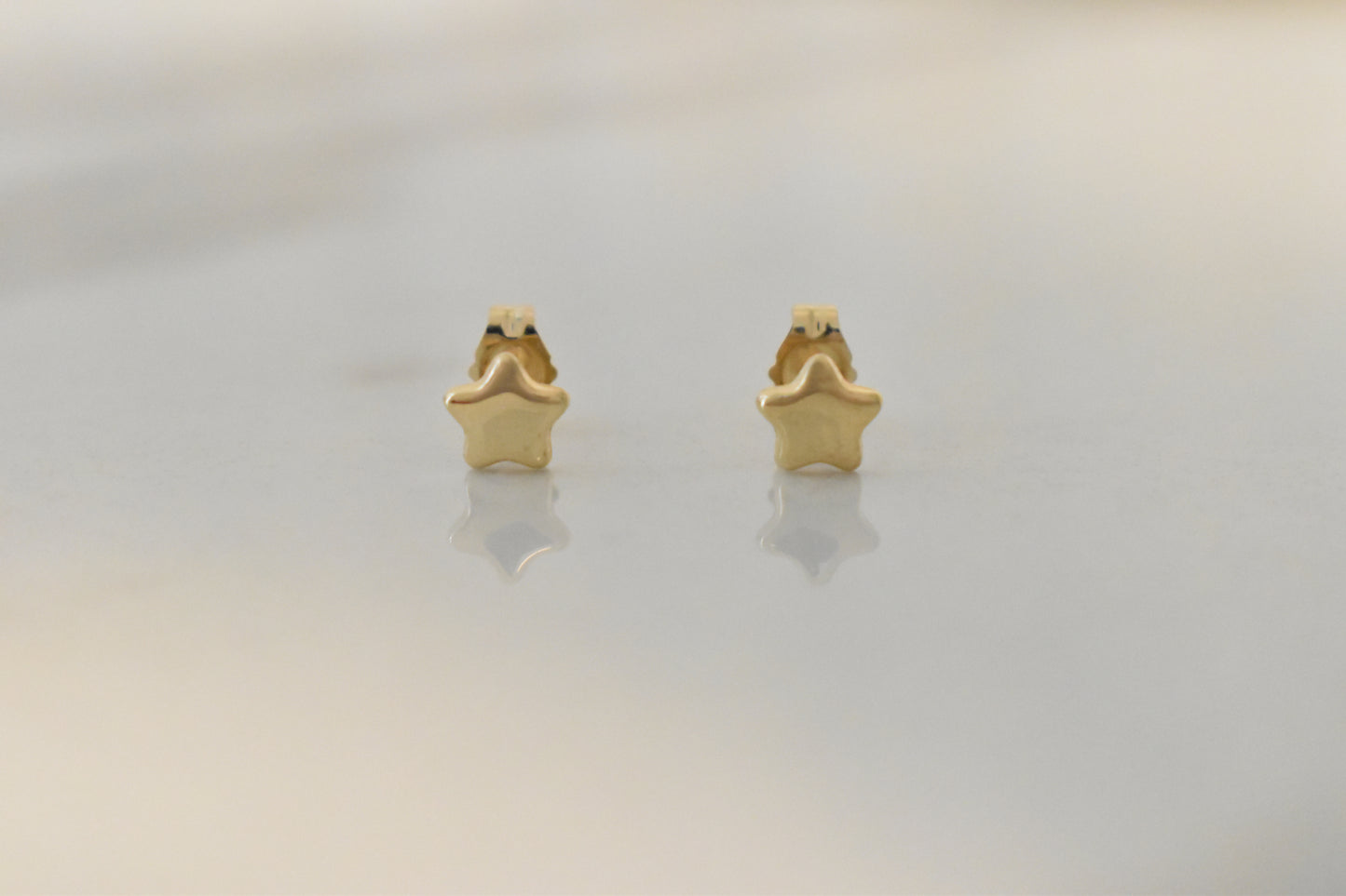 14k Gold Star Earrings