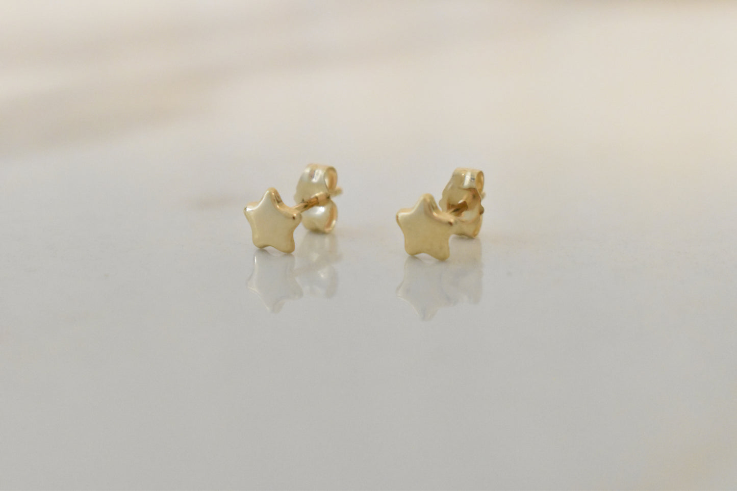 14k Gold Star Earrings