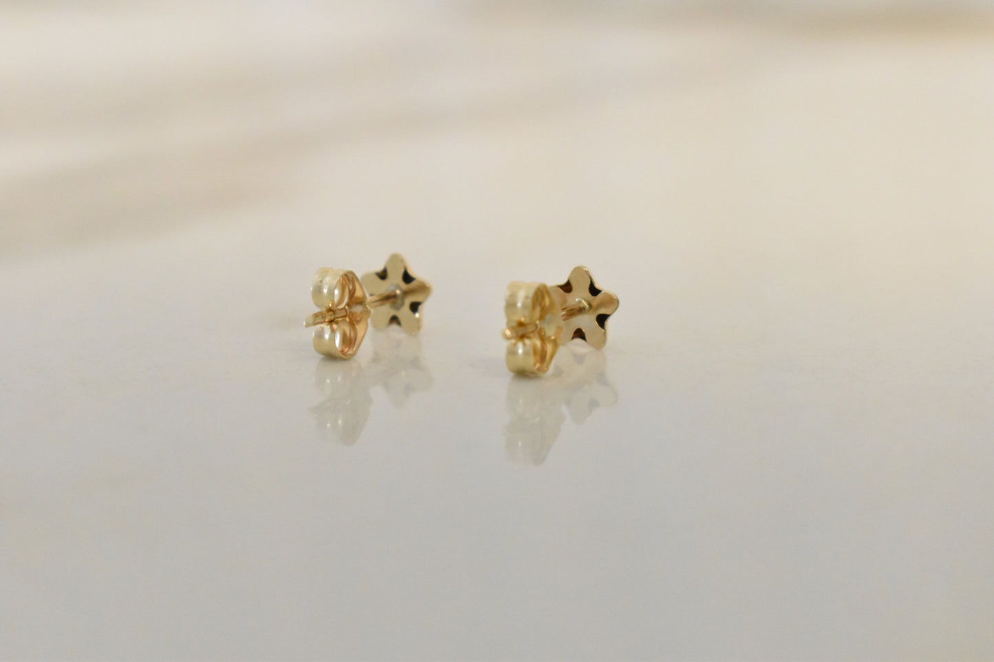 14k Gold Star Earrings